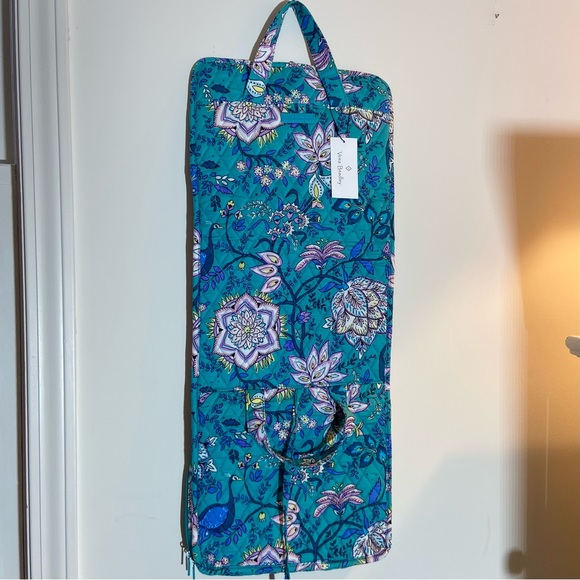 Vera Bradley hanging organizer - Picture 8 of 13